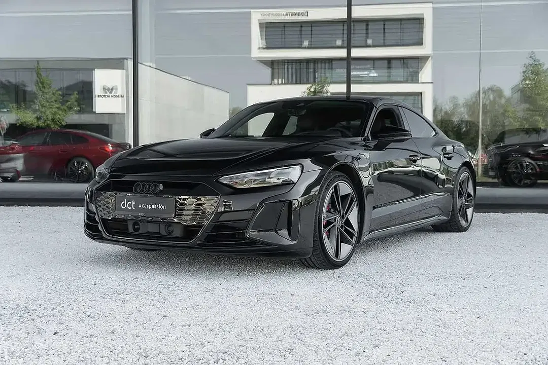 Audi e-tron GT - foto 1