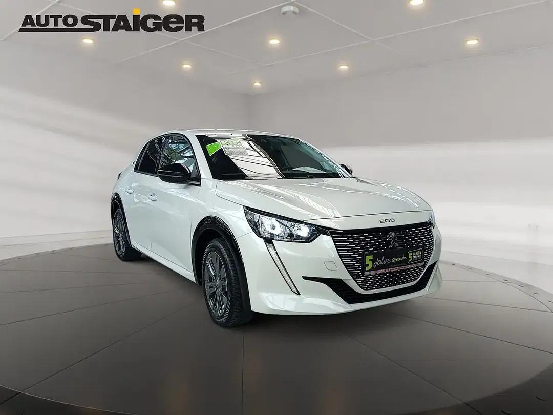 Peugeot 208 136 EV Allure - Thumbnail 3