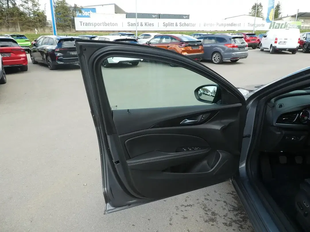 Opel Insignia Elegance - Thumbnail 8