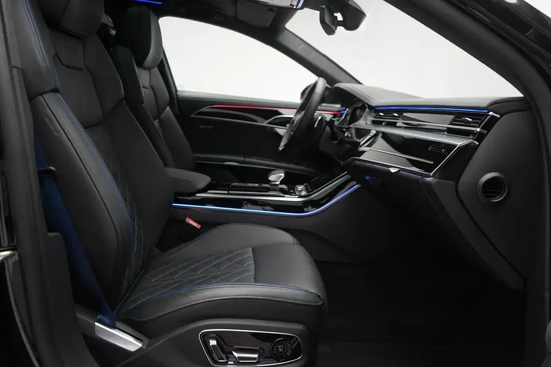 Audi A8 60 TFSI e quattro S line - Thumbnail 6