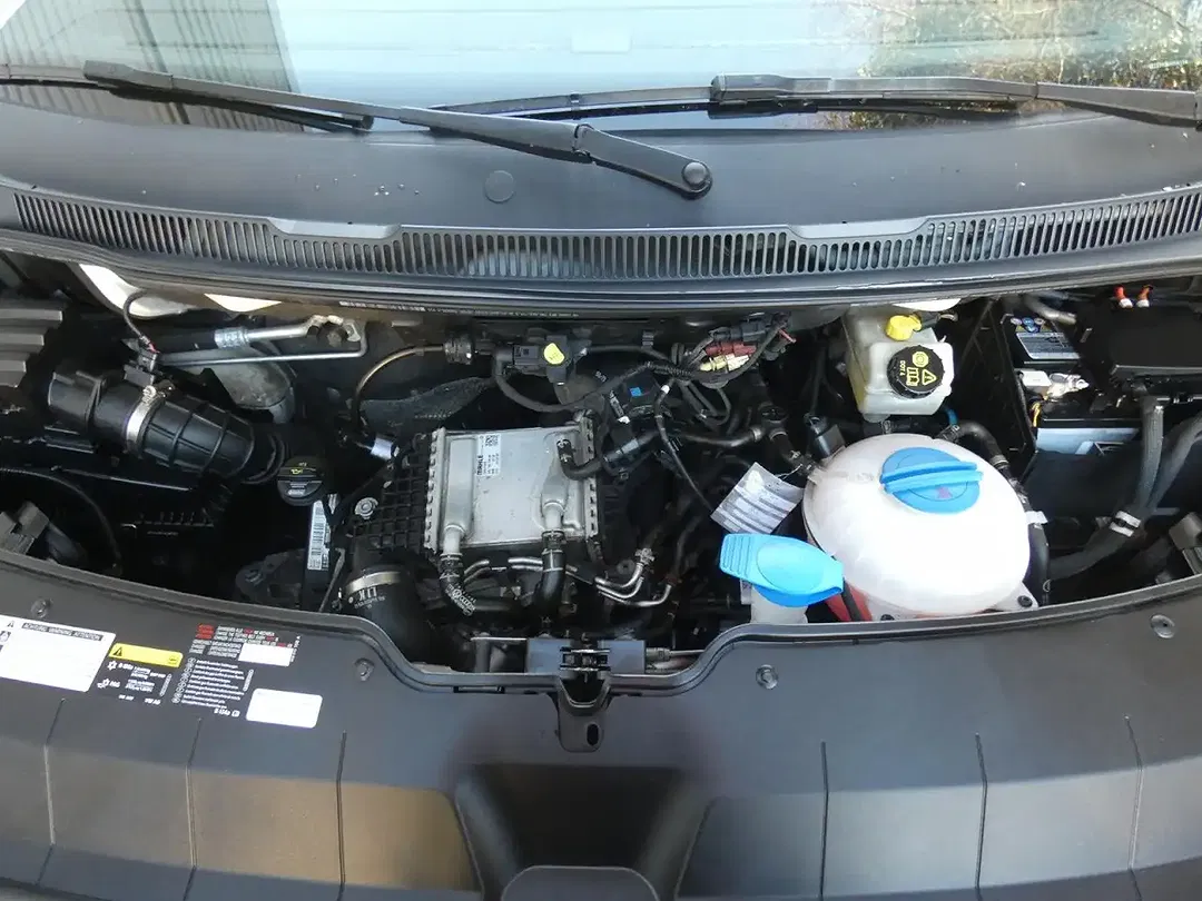 Volkswagen Transporter - foto 12
