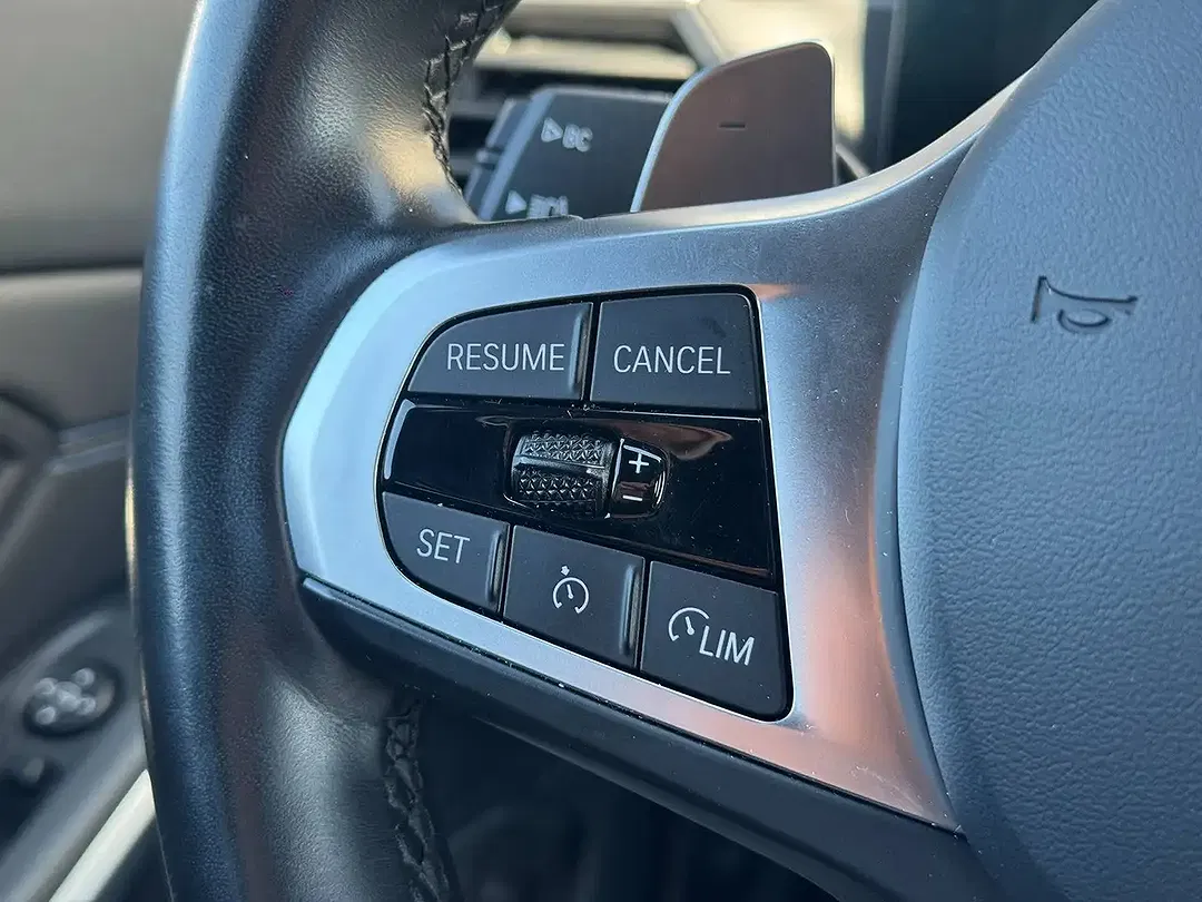 BMW 330 Touring M Sport Shadow Line - Thumbnail 13