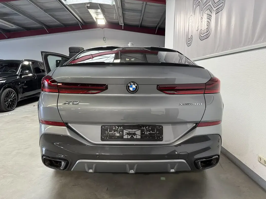 BMW X6 M Sport Pro - Thumbnail 13