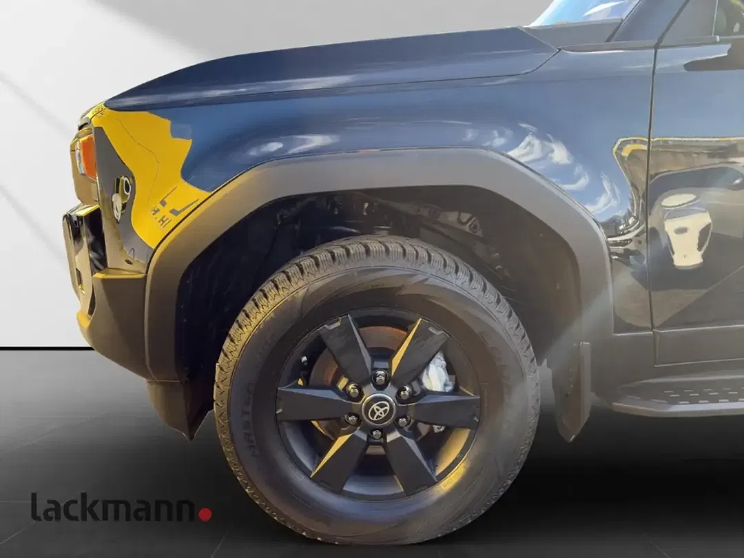 Toyota Land Cruiser 2.8 D-4D 4x4 Executive - Thumbnail 11