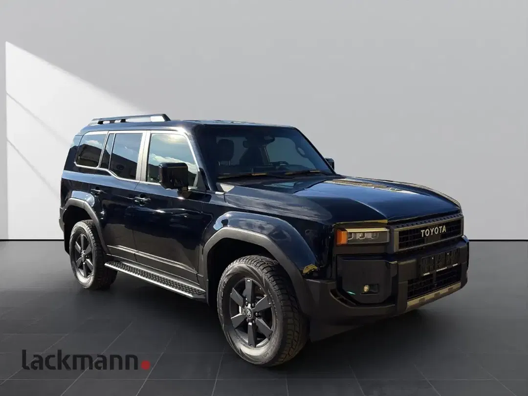 Toyota Land Cruiser 2.8 D-4D 4x4 Executive - Thumbnail 3