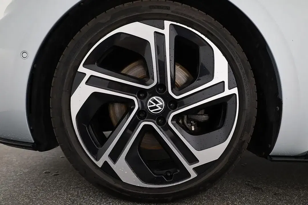 Volkswagen ID.3 - Thumbnail 13