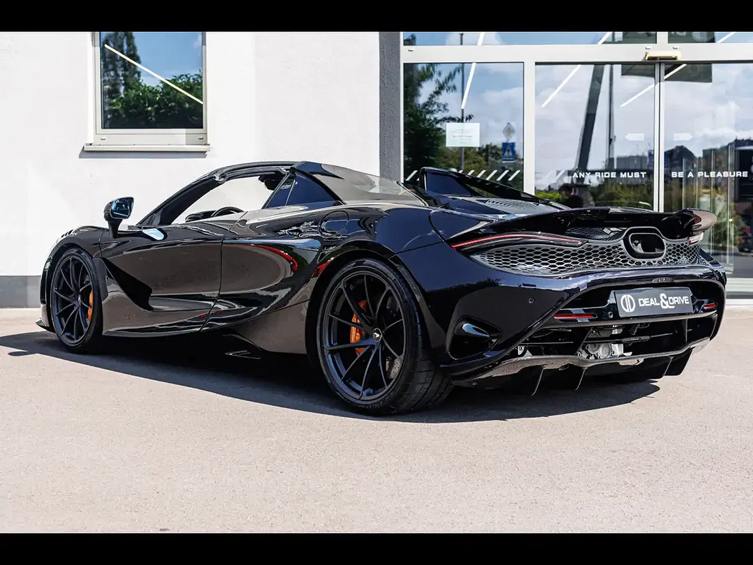 McLaren 750S MSO Spider - Thumbnail 3