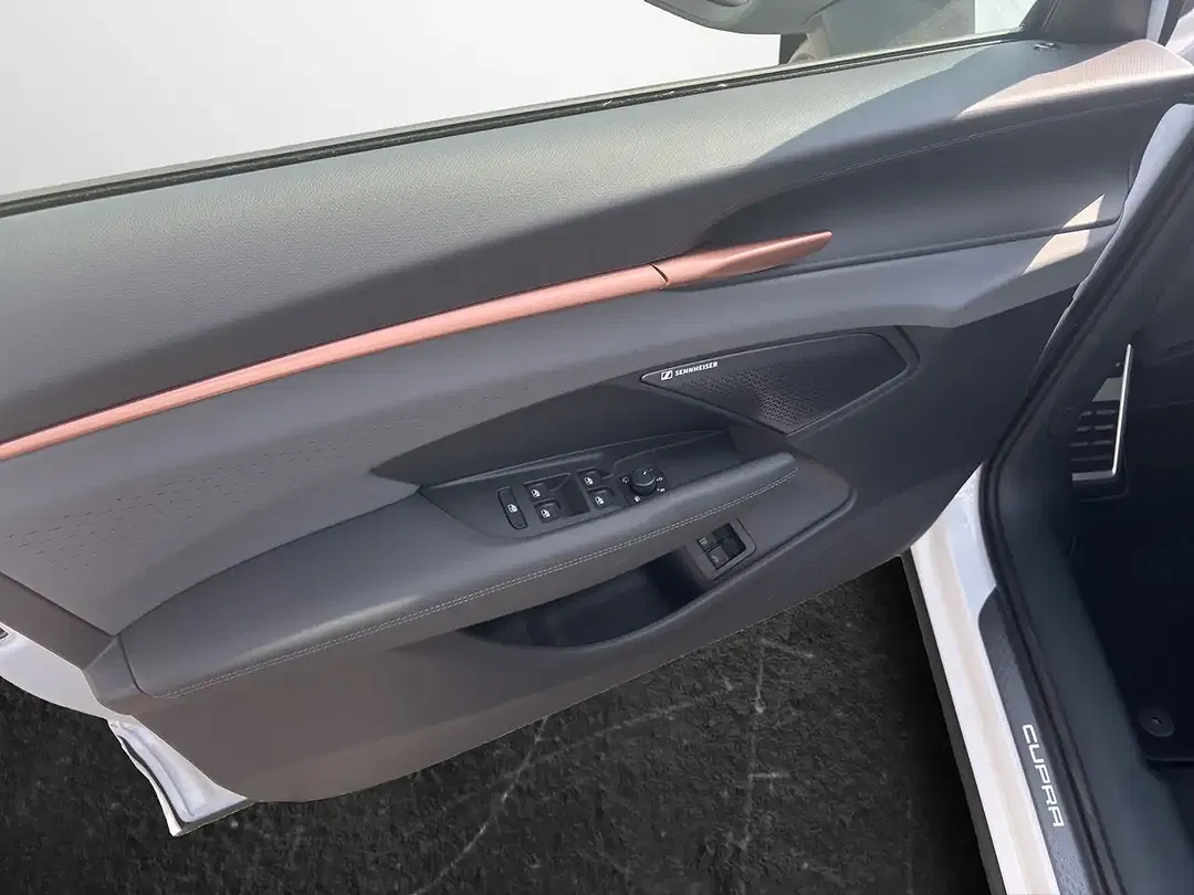 CUPRA Terramar PHEV DSG VZ1 - Thumbnail 5