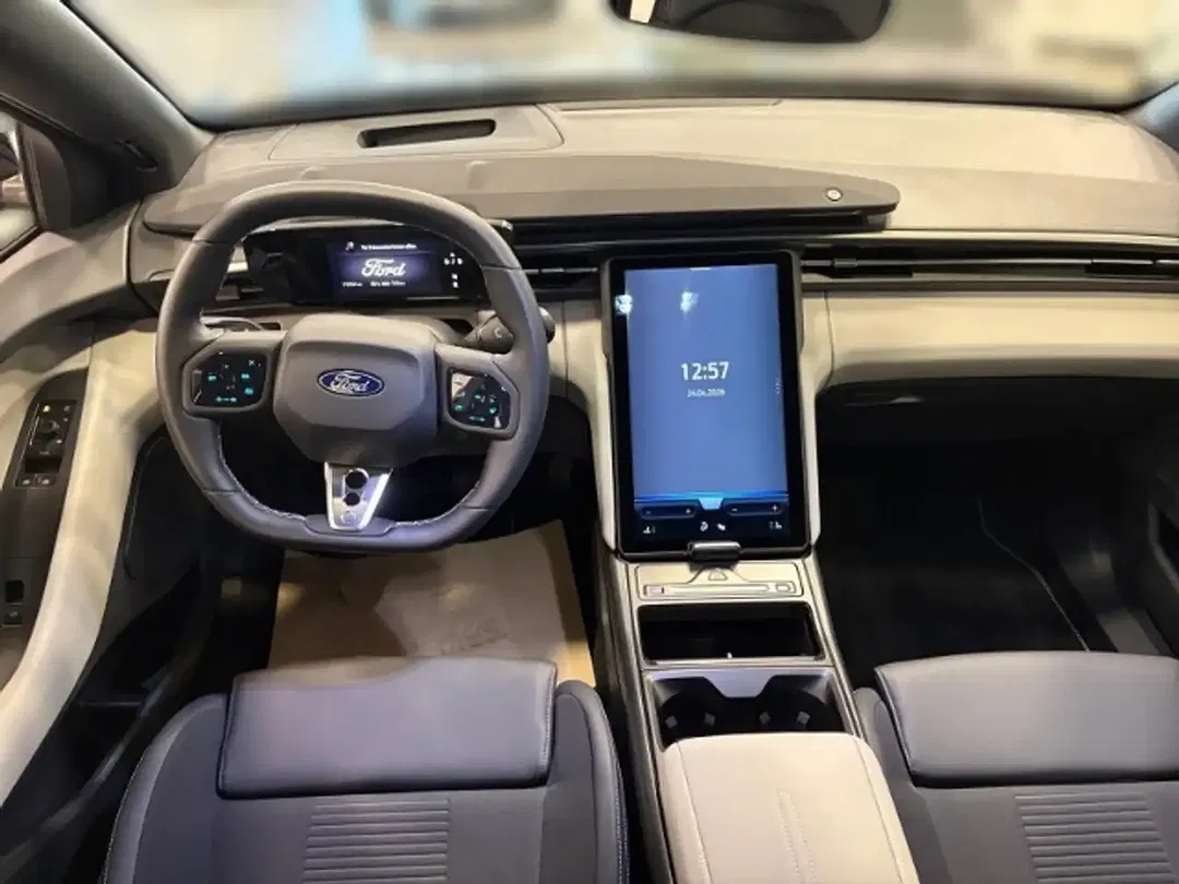 Ford Capri - Thumbnail 11