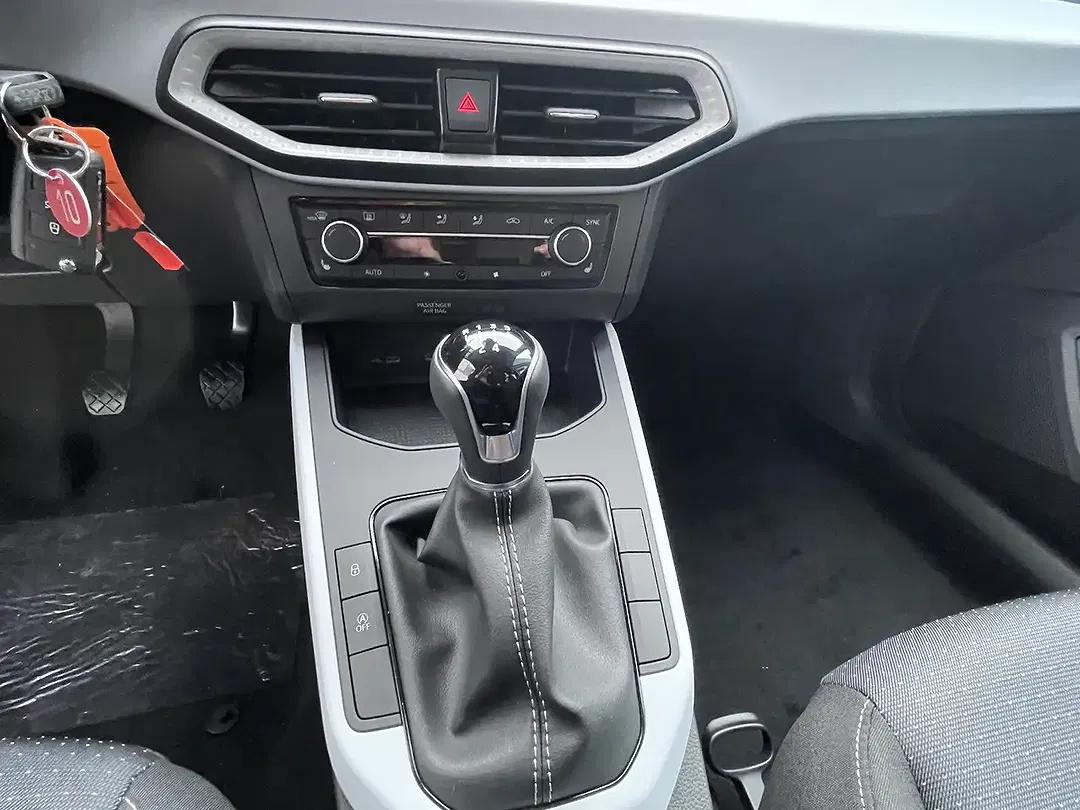 SEAT Arona 1.0 TSI Style - Thumbnail 6
