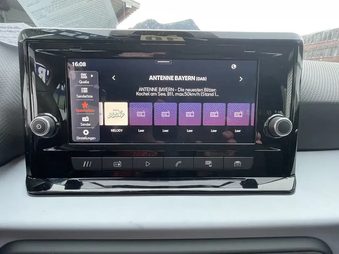 SEAT Arona 1.0 TSI Style - Thumbnail 9