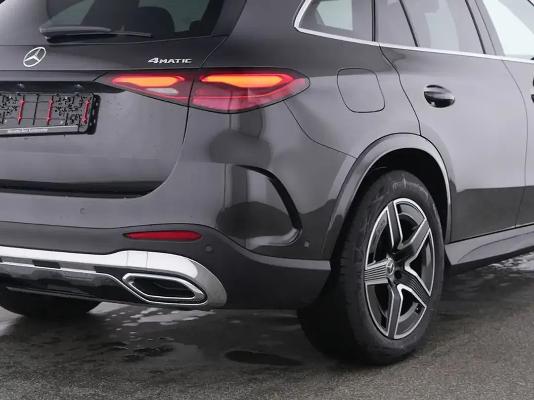 Mercedes-Benz GLC 300 4MATIC AIRMATIC - Thumbnail 9