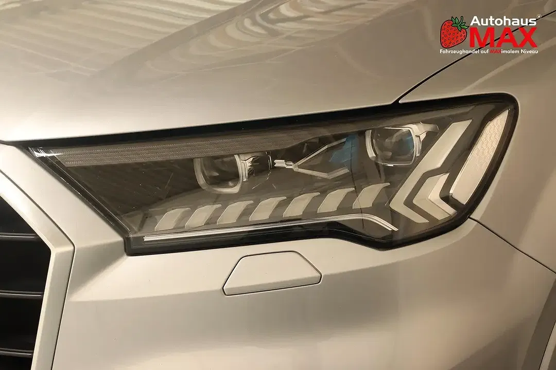 Audi SQ7 4.0 TFSI quattro - Thumbnail 11