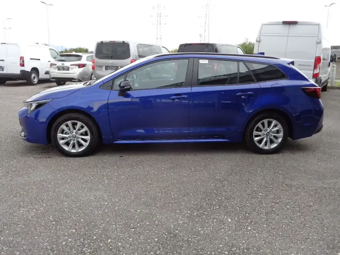 Toyota Corolla Hybrid Active - Thumbnail 5