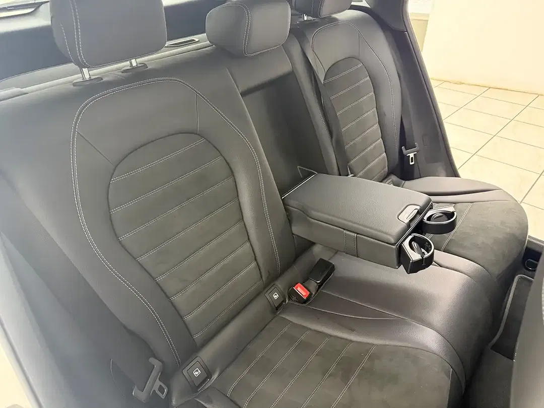 Mercedes-Benz GLC 200 4MATIC AMG Line - Thumbnail 14