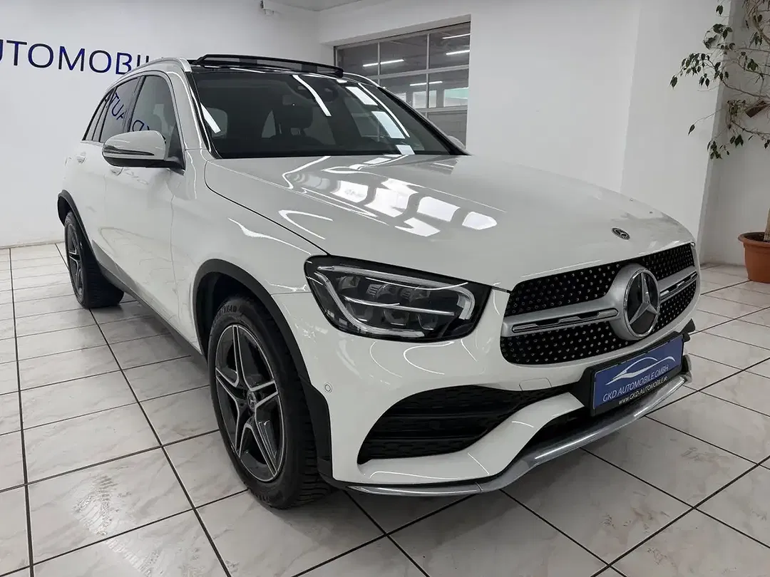 Mercedes-Benz GLC 200 4MATIC AMG Line - Thumbnail 5