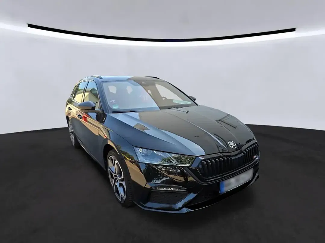 Skoda Octavia iV vRS Combi - Thumbnail 4