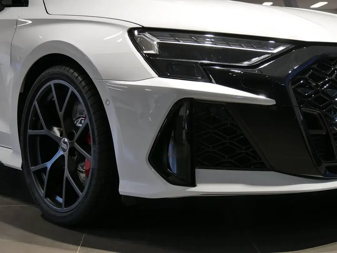 Audi RS3 S tronic - Thumbnail 6