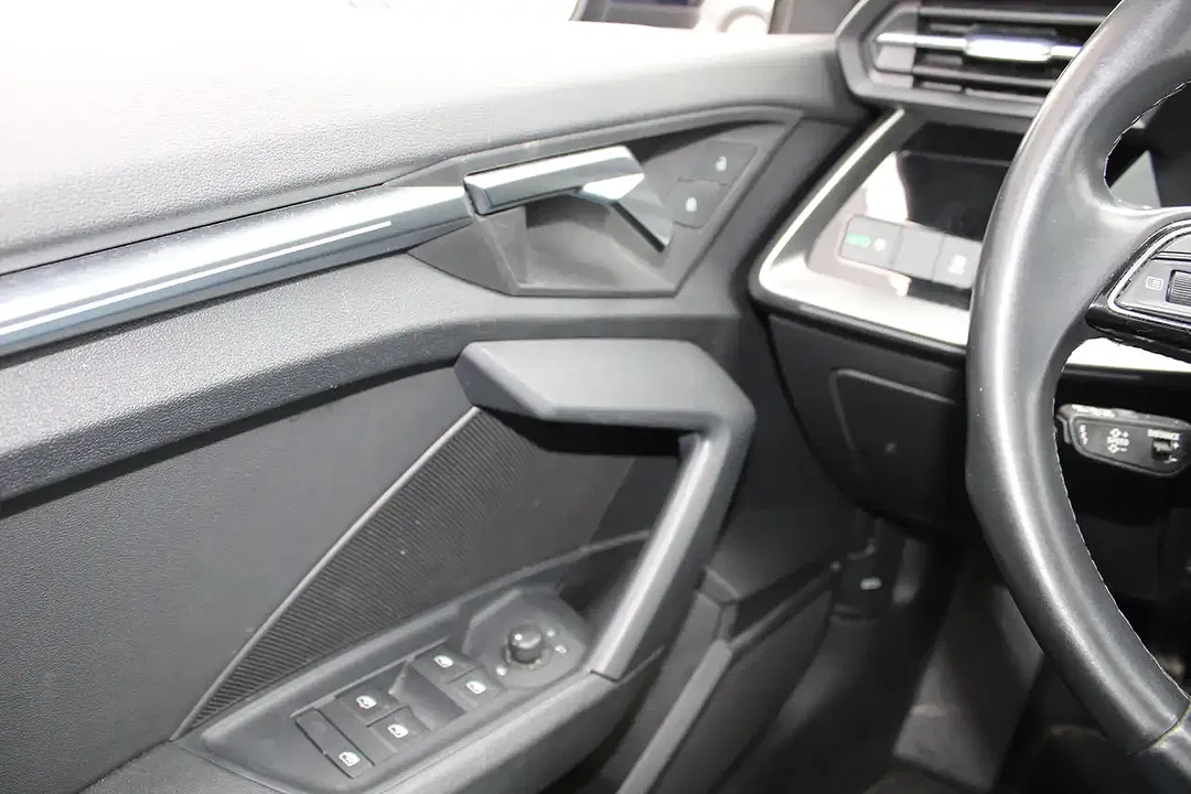 Audi A3 30 TFSI Sportback - Thumbnail 10