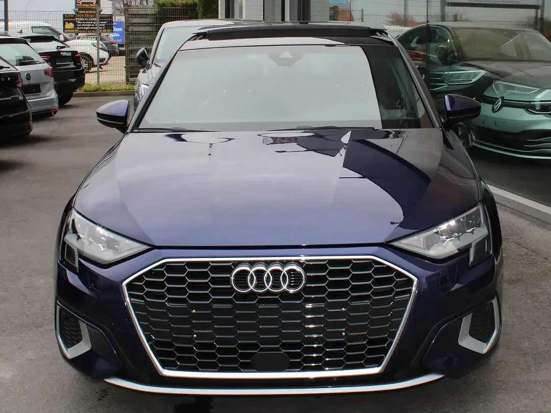 Audi A3 30 TFSI Sportback - foto 2