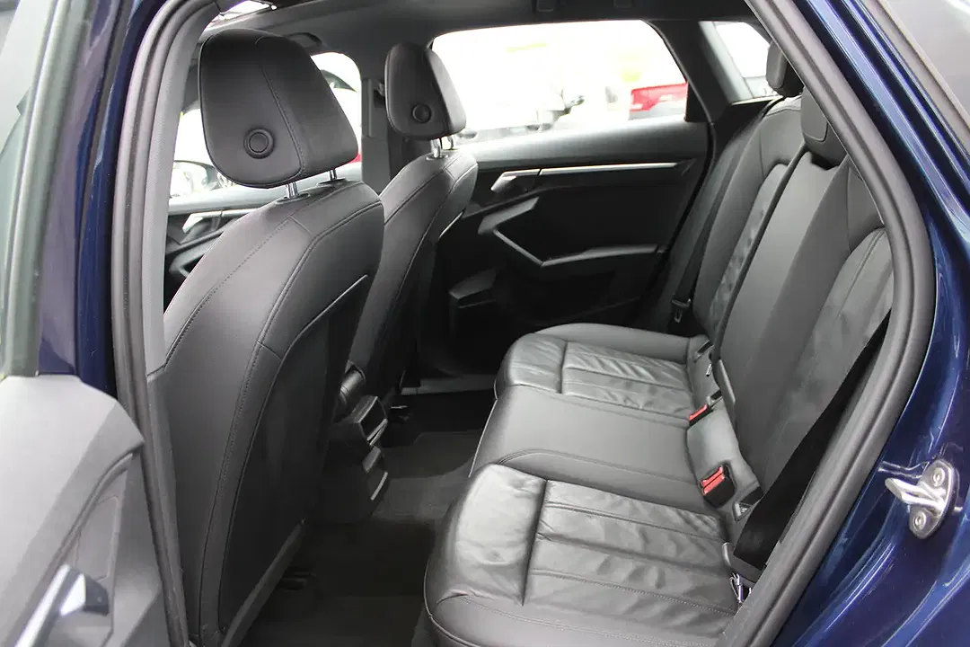 Audi A3 30 TFSI Sportback - Thumbnail 6