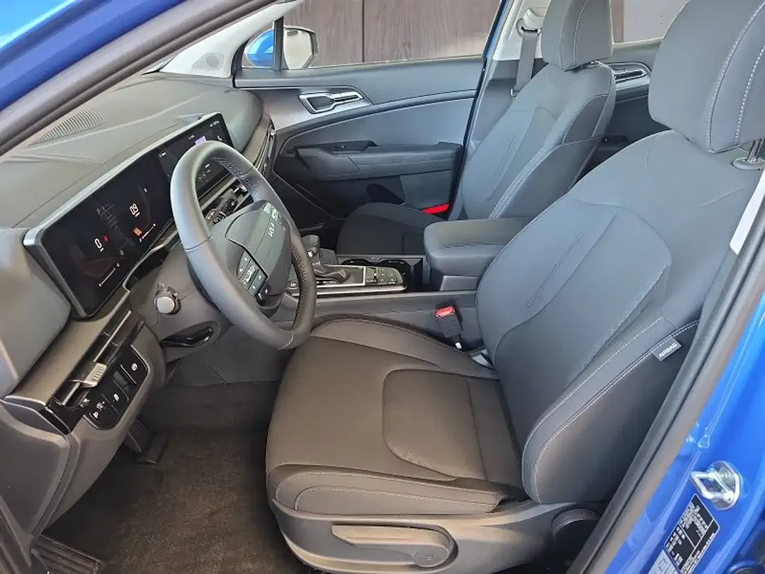 Kia Sportage 1.6 T-GDI DCT - Thumbnail 9