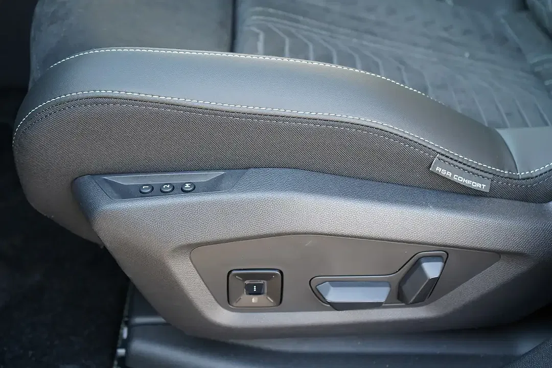 Peugeot 3008 145 AUT Hybrid GT - Thumbnail 11