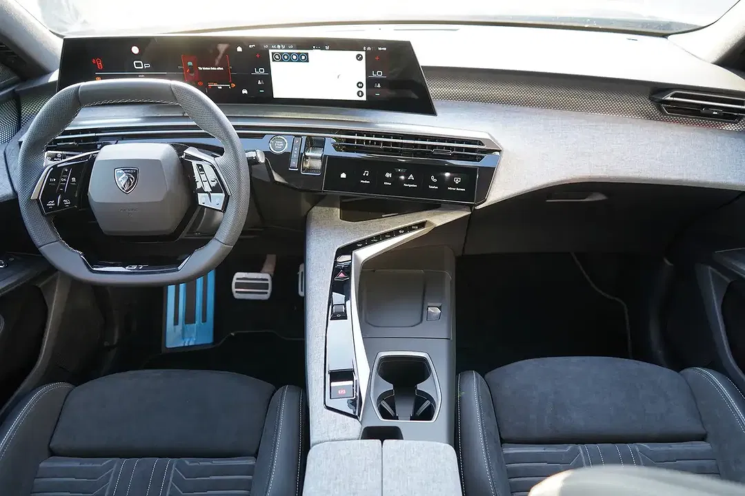 Peugeot 3008 145 AUT Hybrid GT - Thumbnail 12