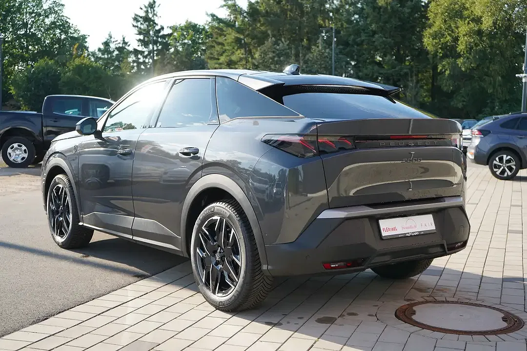 Peugeot 3008 145 AUT Hybrid GT - Thumbnail 3