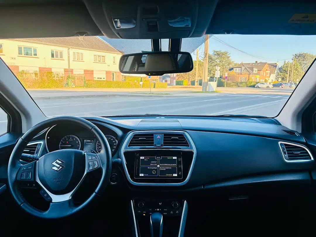 Suzuki S-Cross 1.4 Turbo 4x4 GLX - foto 12