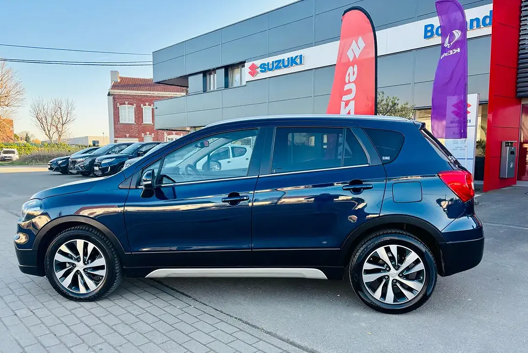 Suzuki S-Cross 1.4 Turbo 4x4 GLX - Thumbnail 8