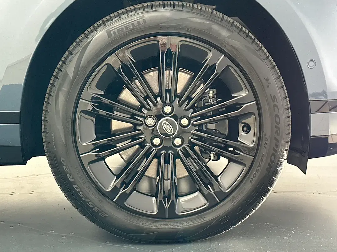 Land Rover Range Rover Evoque P270e 4x4 Dynamic SE - Thumbnail 9
