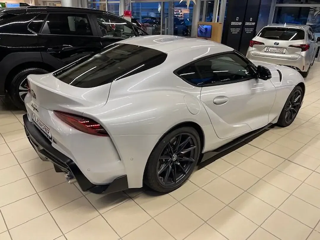 Toyota Supra Legend - Thumbnail 4