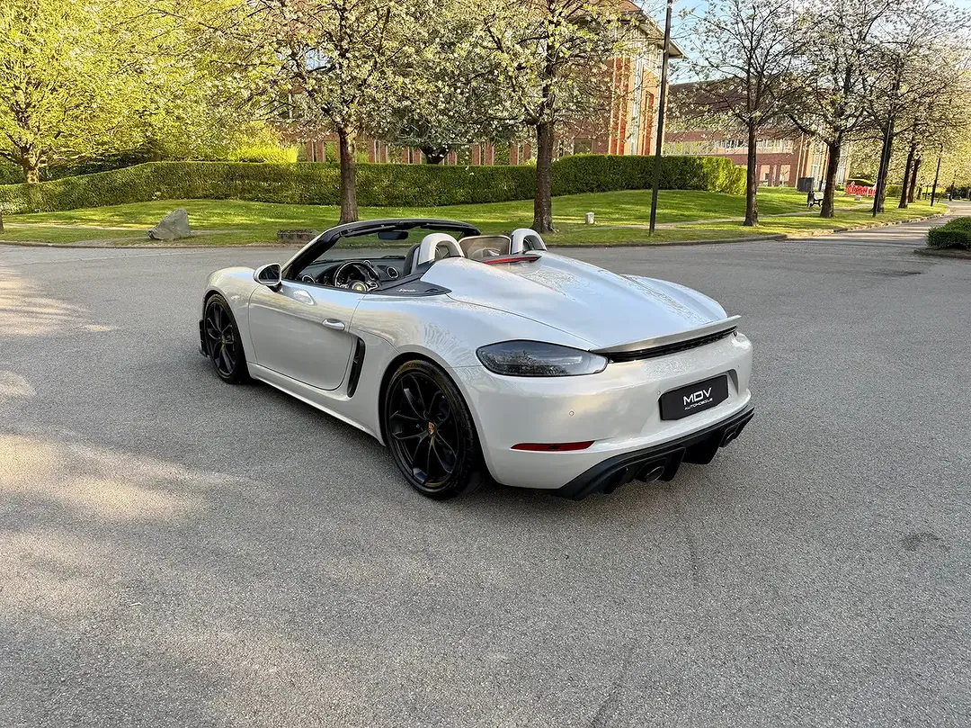 Porsche 718 Spyder 4.0 PDK Turbo - foto 2