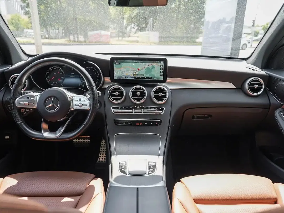 Mercedes-Benz GLC 300 4MATIC AMG Night - Thumbnail 12
