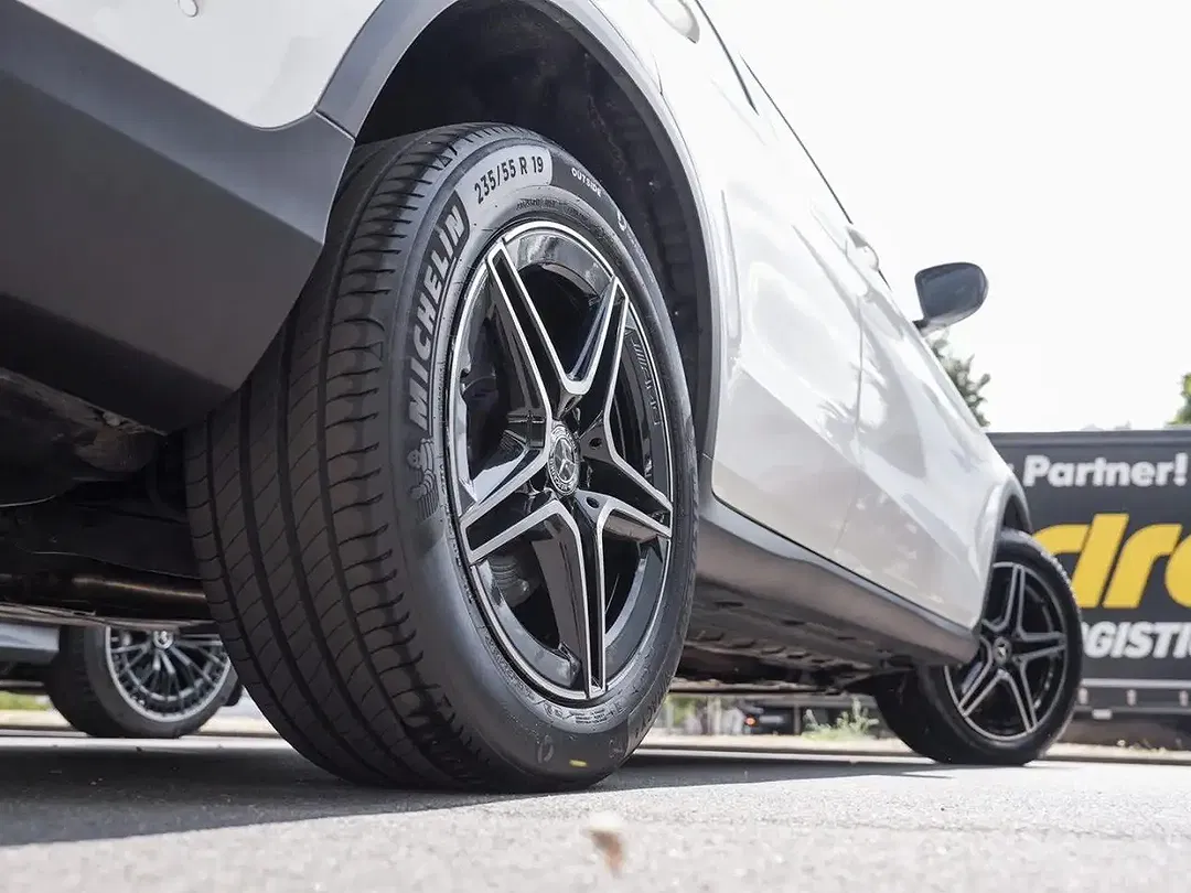 Mercedes-Benz GLC 300 4MATIC AMG Night - Thumbnail 5