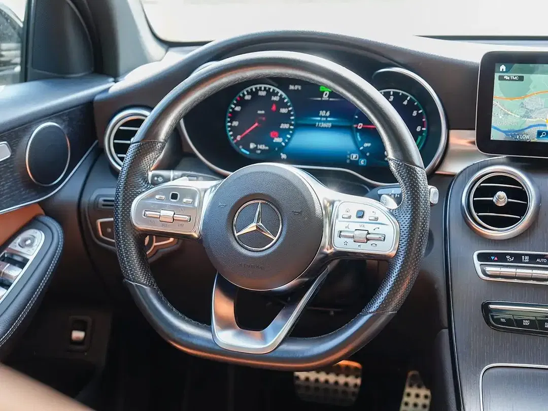 Mercedes-Benz GLC 300 4MATIC AMG Night - Thumbnail 8