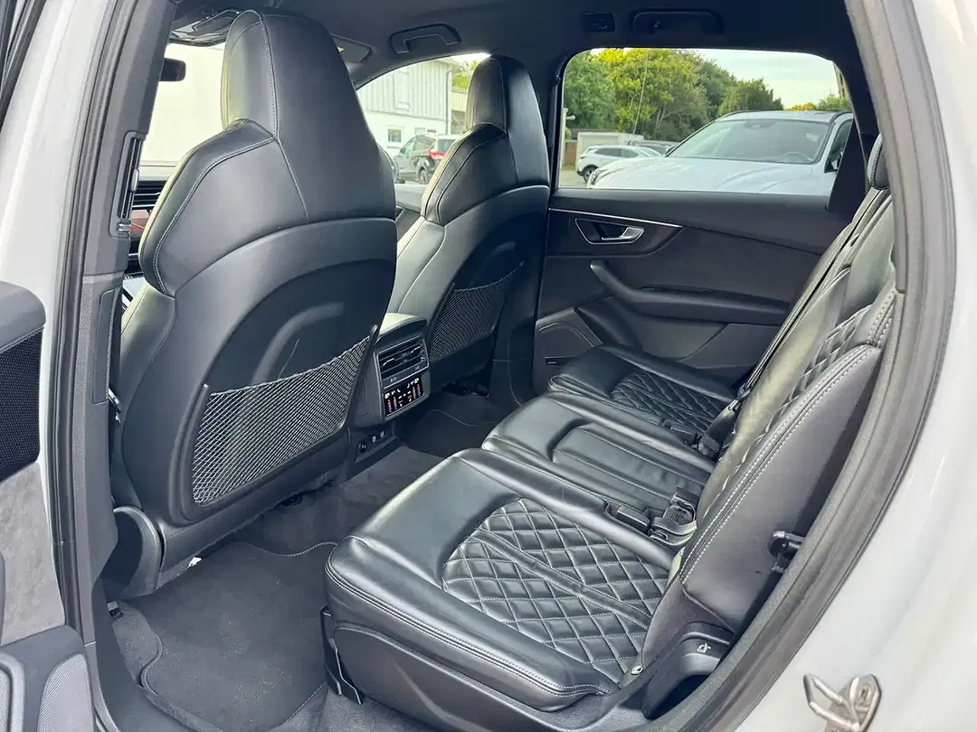 Audi SQ7 4.0 V8 TDI quattro Matrix LED - foto 15