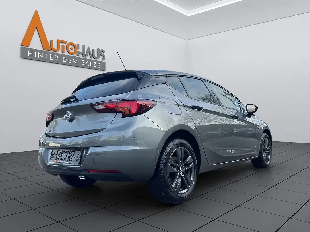Opel Astra Design - Thumbnail 5