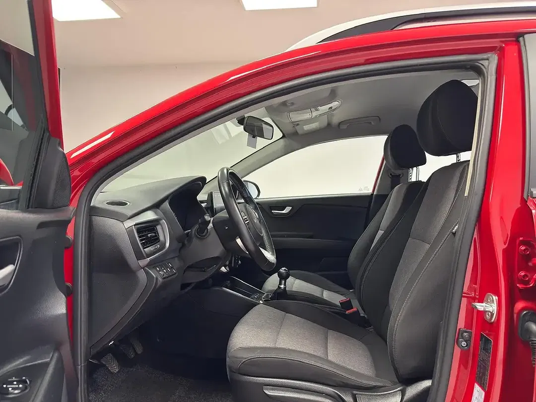 Kia Stonic 1.2 - Thumbnail 11