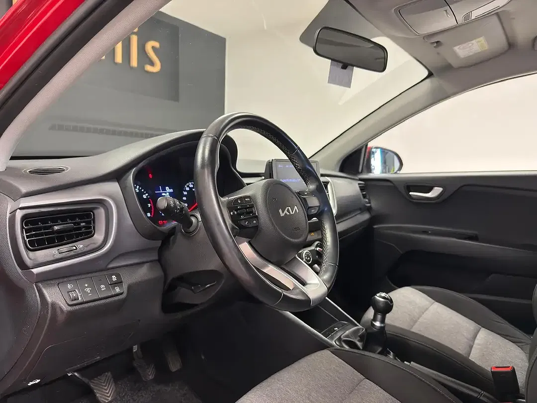 Kia Stonic 1.2 - Thumbnail 14