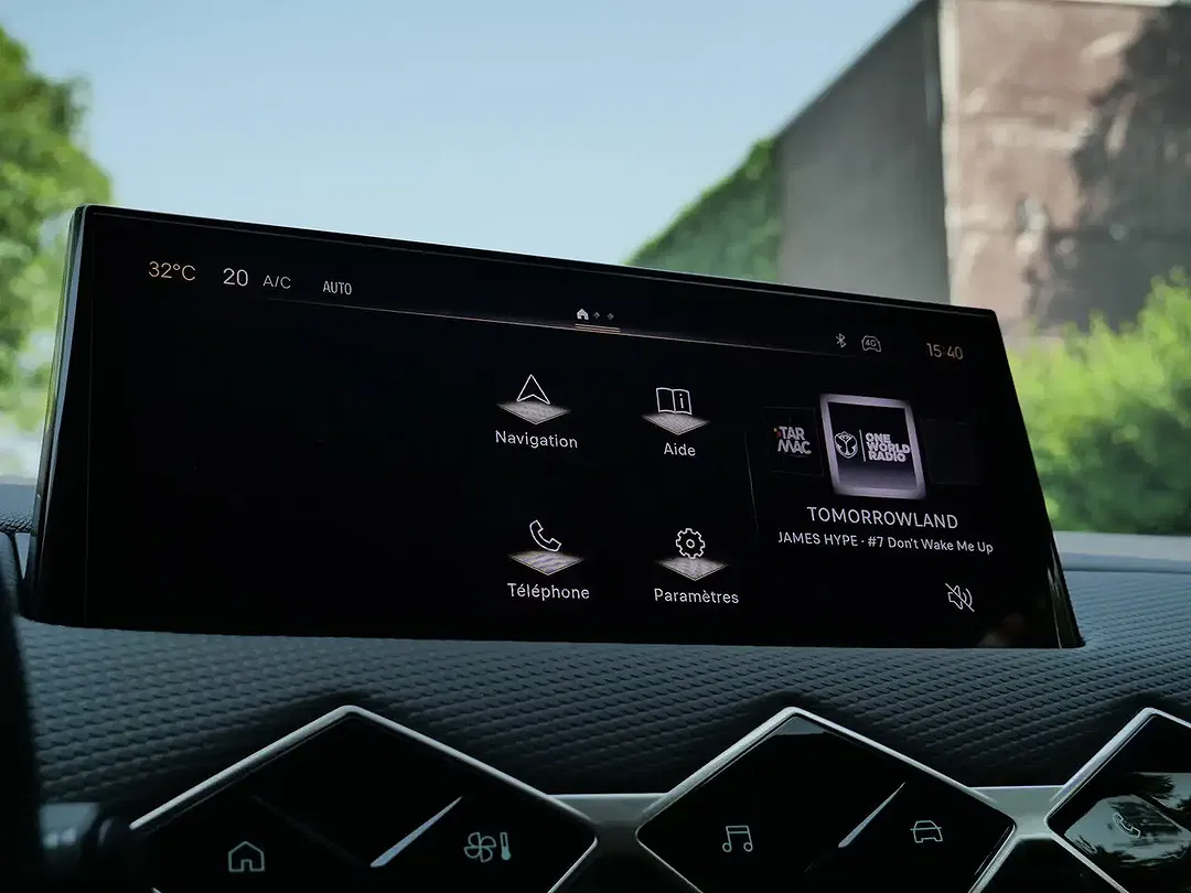 DS Automobiles DS 3 Crossback - Thumbnail 11