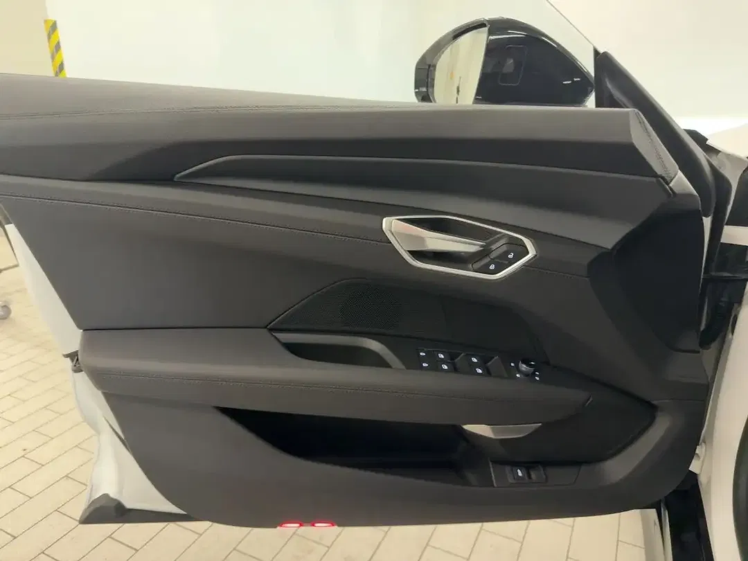 Audi e-tron GT quattro Matrix LED - Thumbnail 14