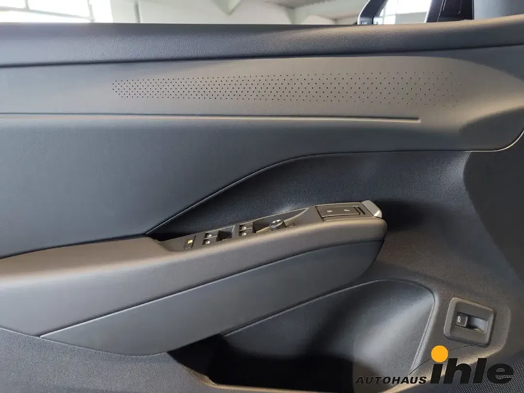 Volkswagen T-Roc 1.5 eTSI EV DSG Style - Thumbnail 11