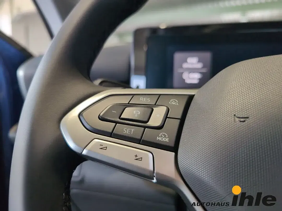 Volkswagen T-Roc 1.5 eTSI EV DSG Style - Thumbnail 12