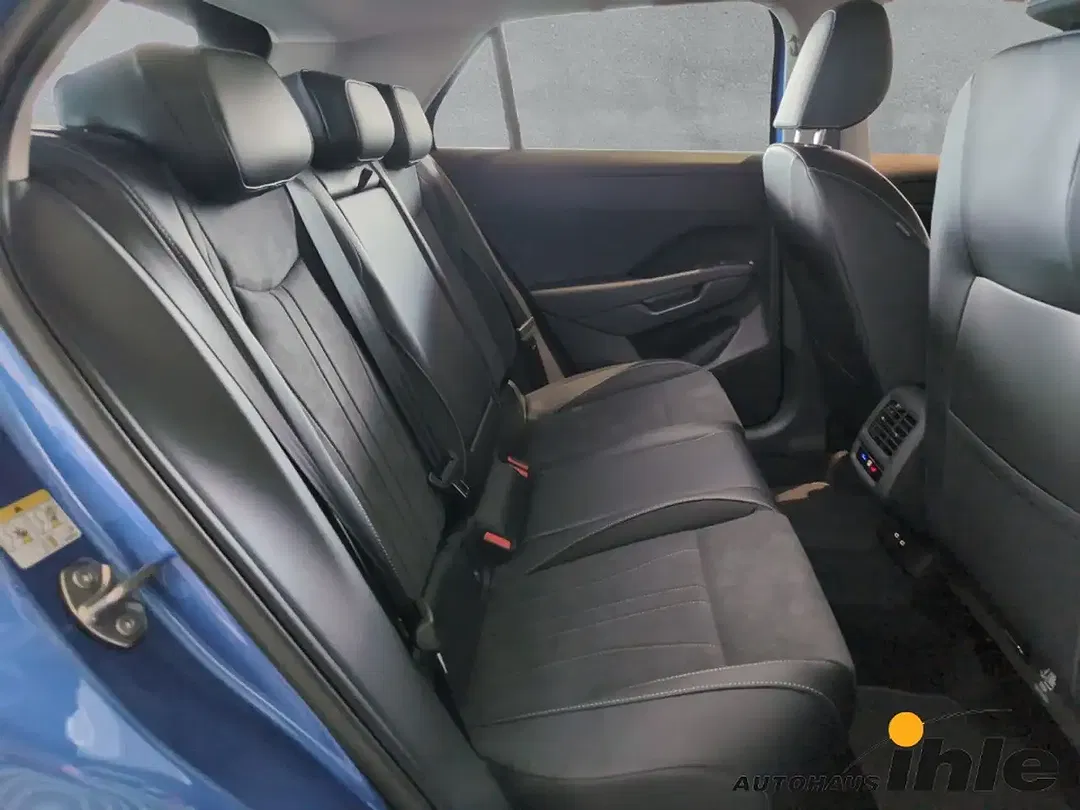 Volkswagen T-Roc 1.5 eTSI EV DSG Style - Thumbnail 9