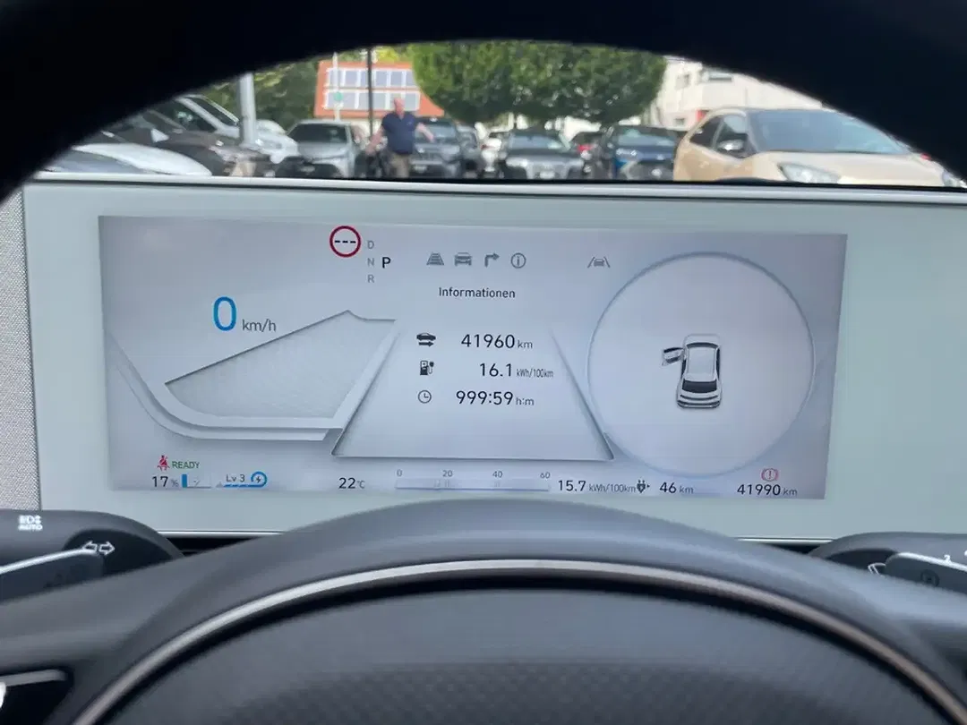 Hyundai IONIQ 5 - Thumbnail 12