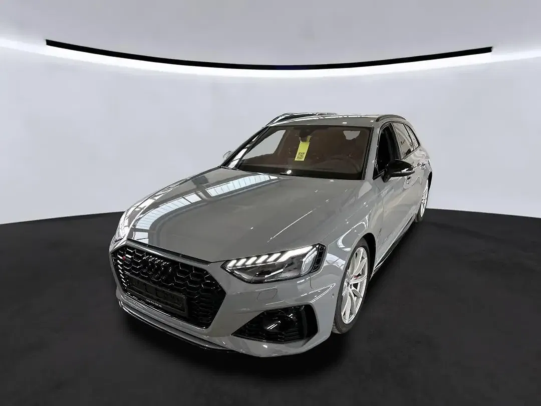 Audi RS4 competition plus Avant - foto 2