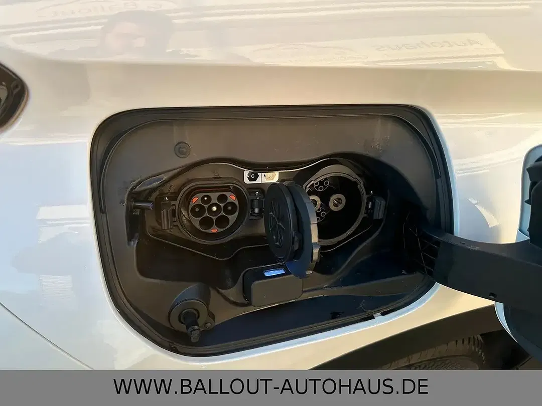 Mitsubishi Eclipse Cross Hybrid 4WD - foto 15