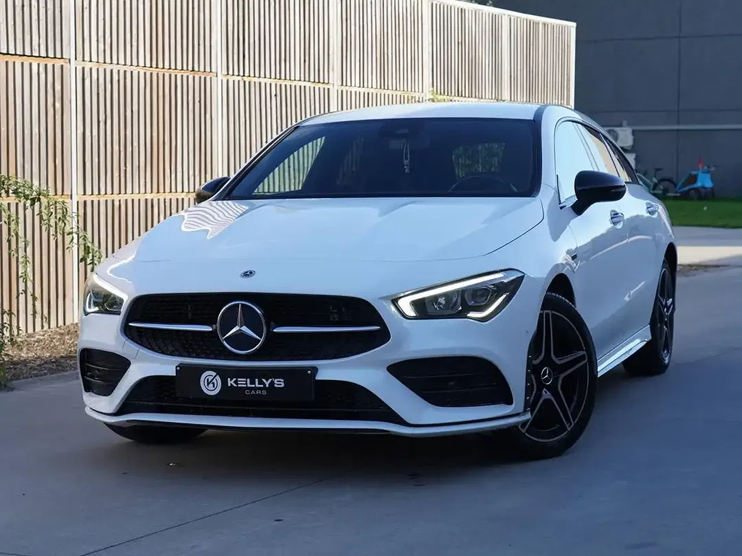 Mercedes-Benz CLA 250 PHEV AMG Line - foto 1
